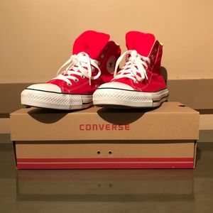 Sold ❌Converse Chuck Taylor High Top Red